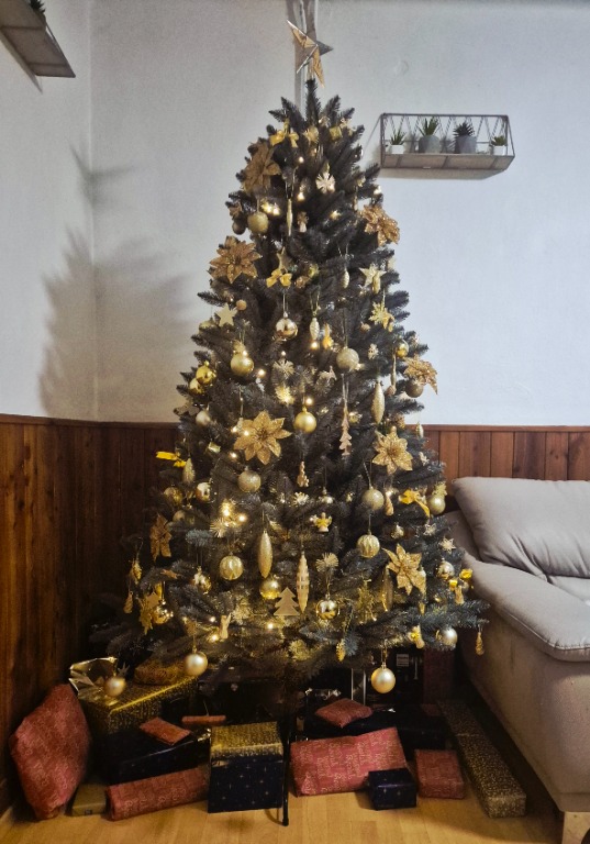 Stromček vianočný smrek strieborný 2,2 m