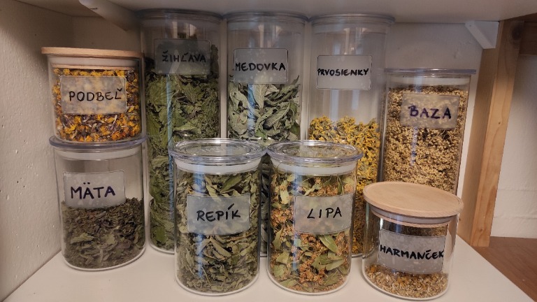 Dóza s dreveným vekom, číra, sklenená, objem 0,8L, SIMAX